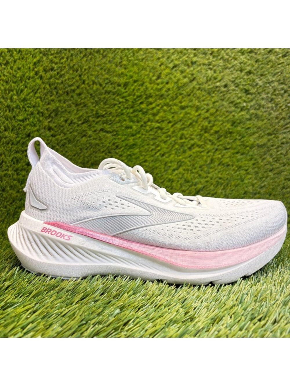 Brooks Glycerin 23 Womens Size 9 Gray Athletic Running Walking Shoes Sneakers